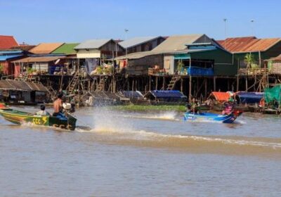 Kampong Khleang – The Largest Floating Village on Tonlé Sap Lake