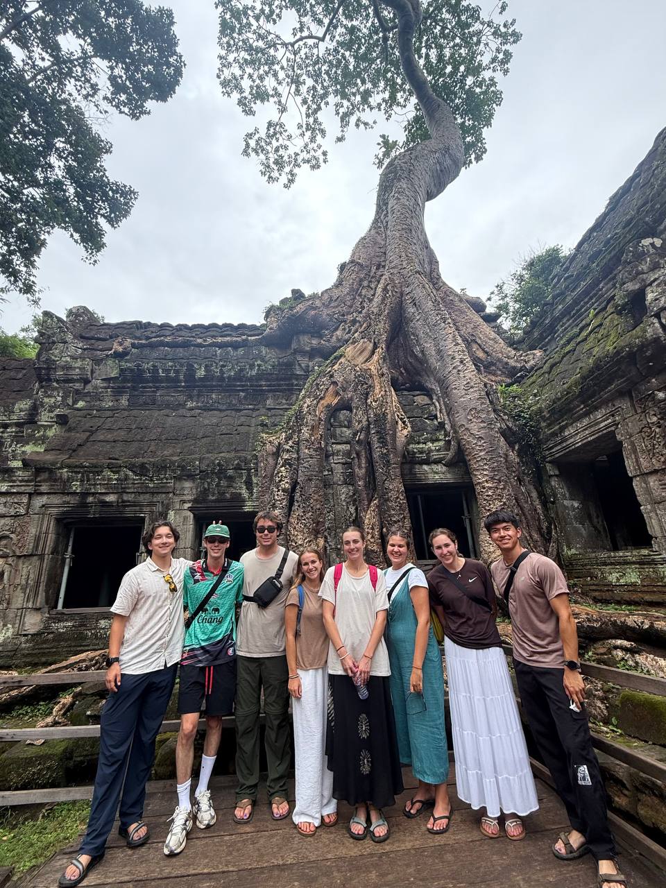 angkor tour luxury
